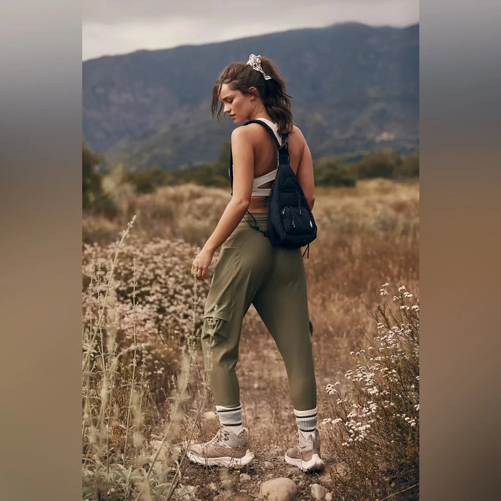 NWOT Free People Movement Small Take a Hike Harem Pants Green $128 Retail New - Picture 5 of 7